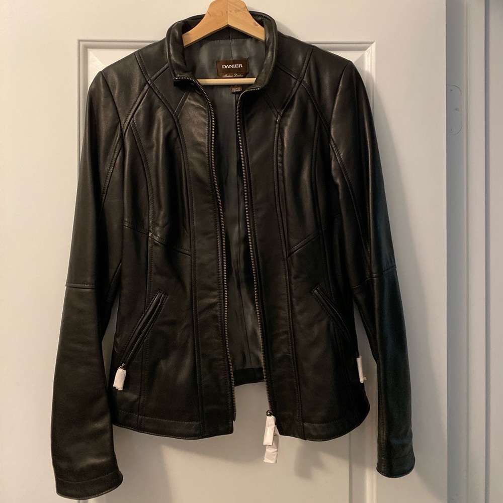 🇨🇦Danier🇨🇦 Lamb Leather Jacket